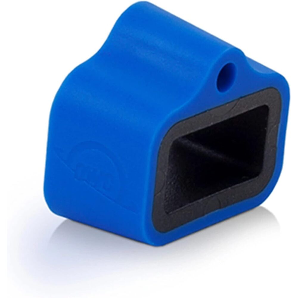 OWC ClingOn USB Type-C Connector Securing Device. Defend Your Workflow Against Dropped Cables. Prevents Cable Strain and Unintentional Disconnects with USB-C and Thunderbolt 3 Devices. OWCCLINGON1PK